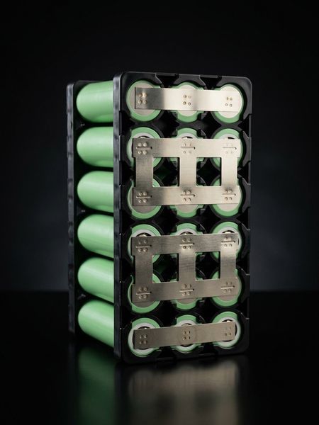 Акумулятор (6S 3P) - EVE 50 PL - 21.6 V 15000 mAh (150 A) для FPV дронів (21700) 1770068 фото